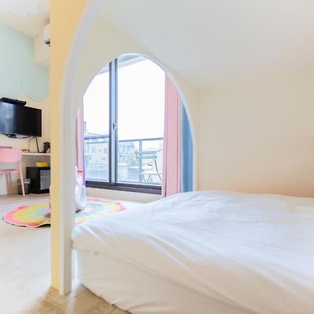 Sunlight Forest Homestay Tainan Bagian luar foto