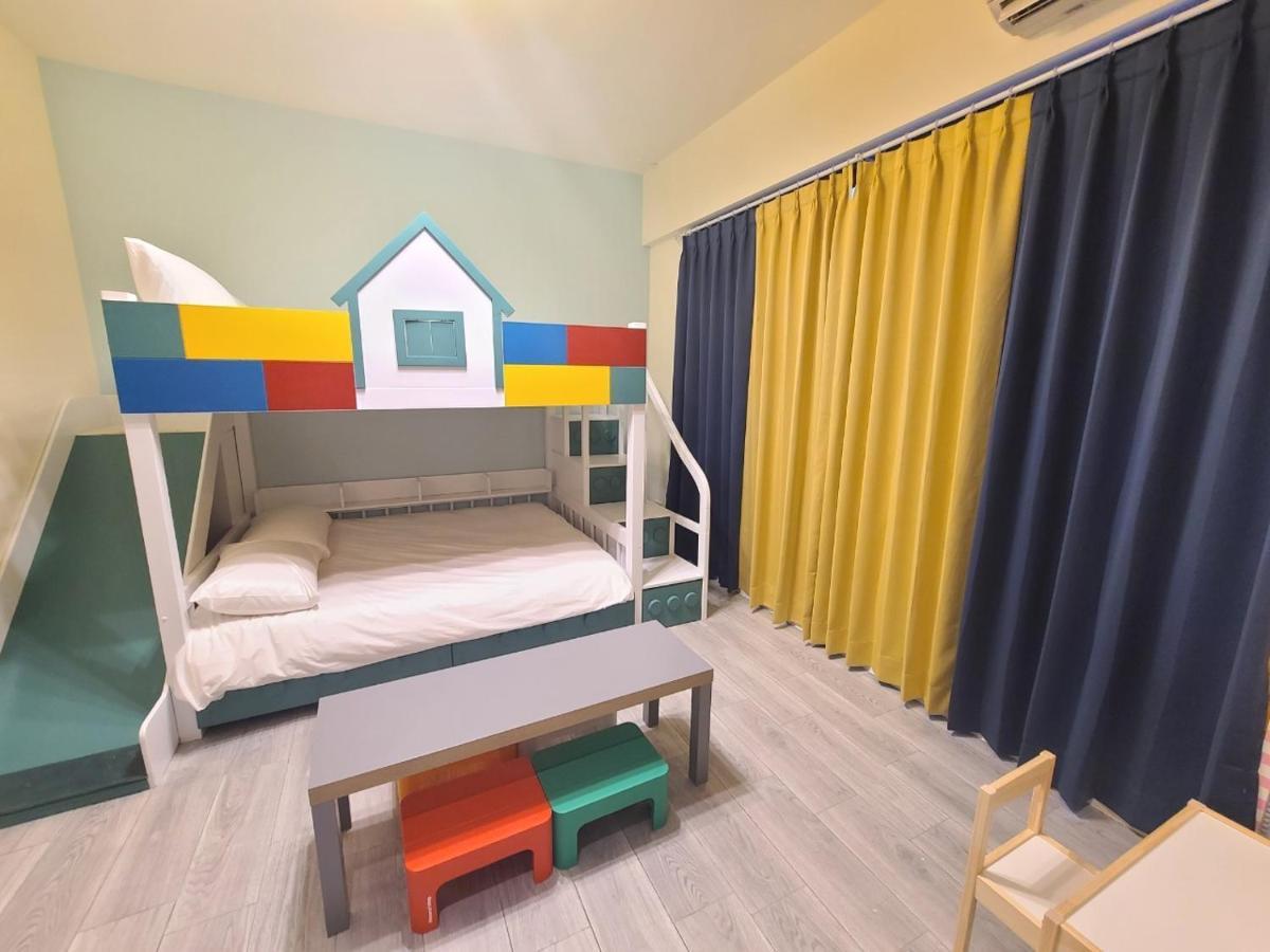 Sunlight Forest Homestay Tainan Bagian luar foto