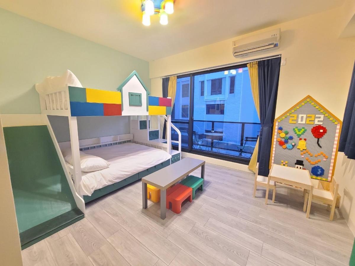 Sunlight Forest Homestay Tainan Bagian luar foto