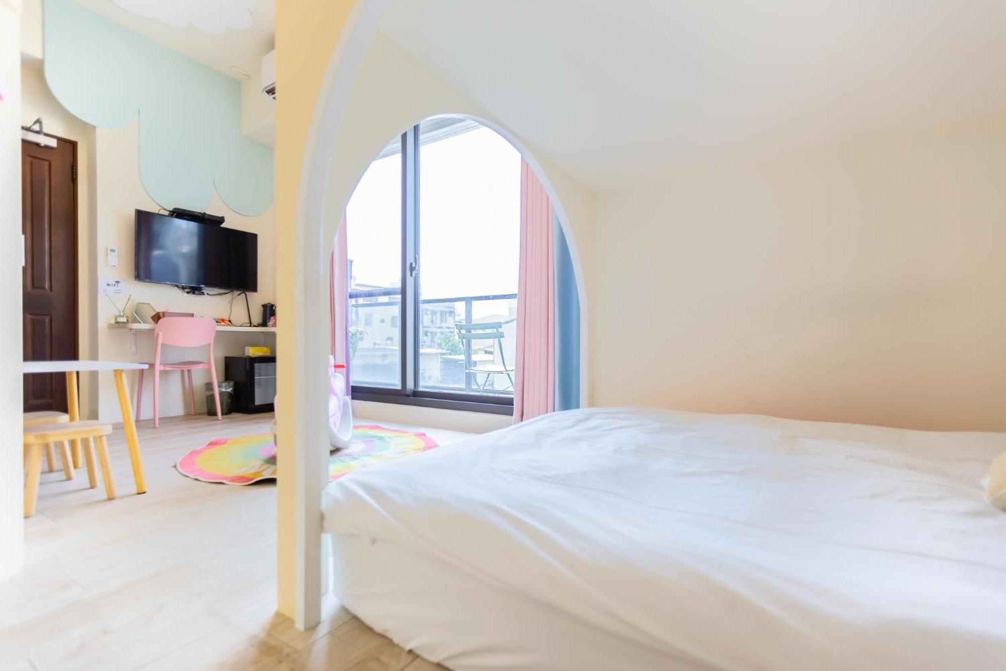 Sunlight Forest Homestay Tainan Bagian luar foto