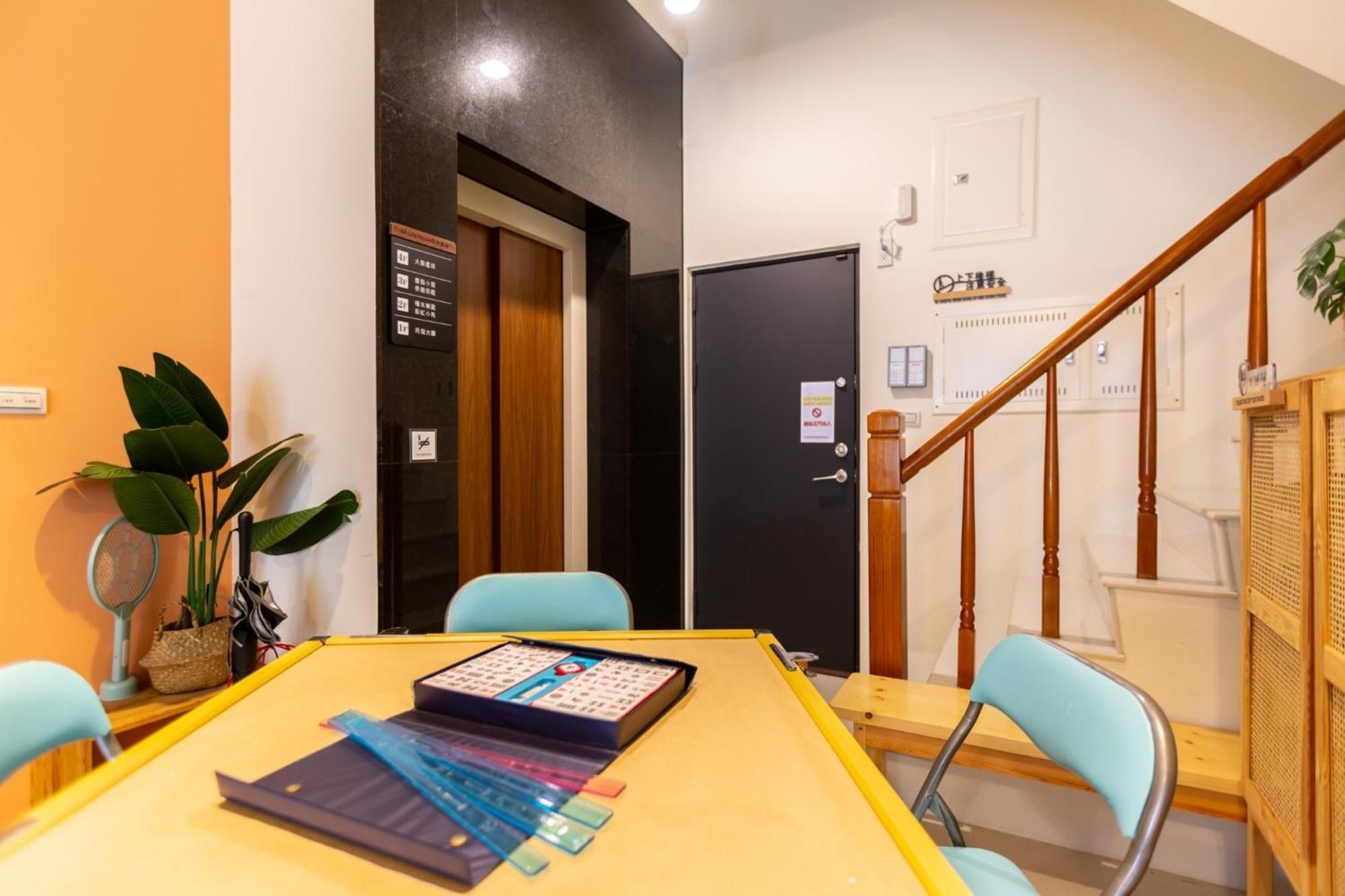 Sunlight Forest Homestay Tainan Bagian luar foto